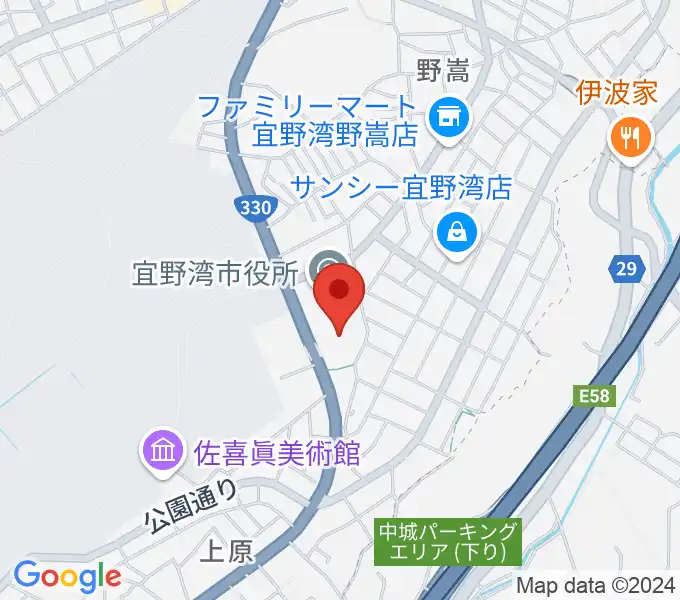 宜野湾市民会館の地図