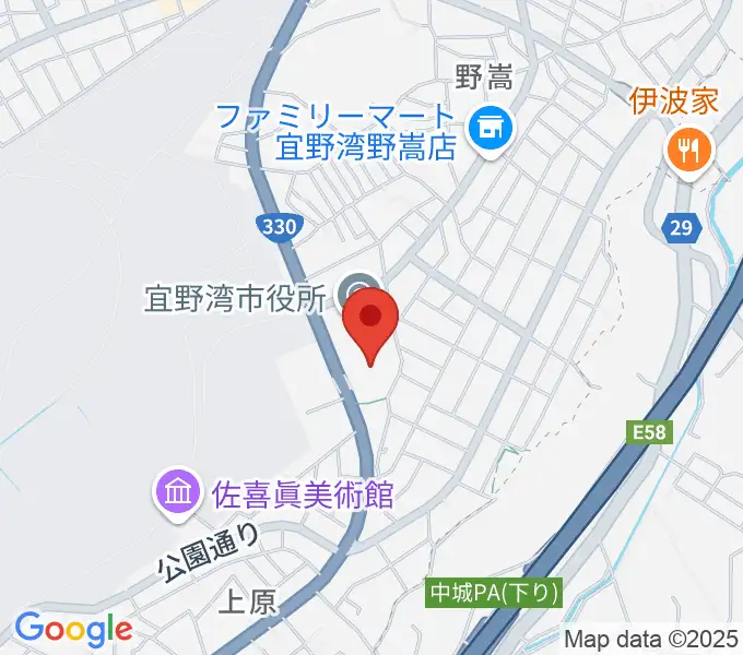 宜野湾市民会館の地図