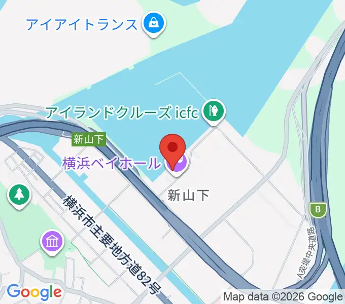横浜ベイホールの地図