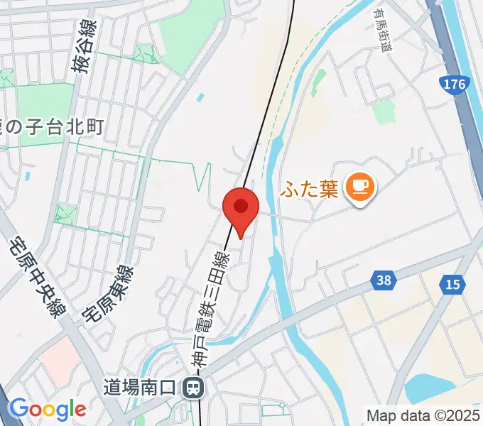 有限会社ピアノ技研の地図