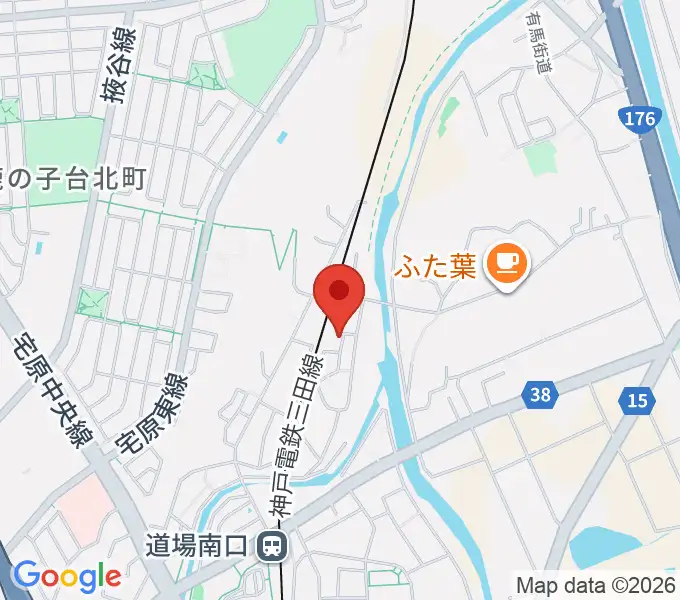 有限会社ピアノ技研の地図