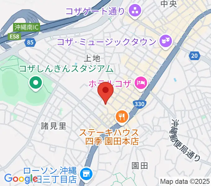 沖縄市立芸能館の地図