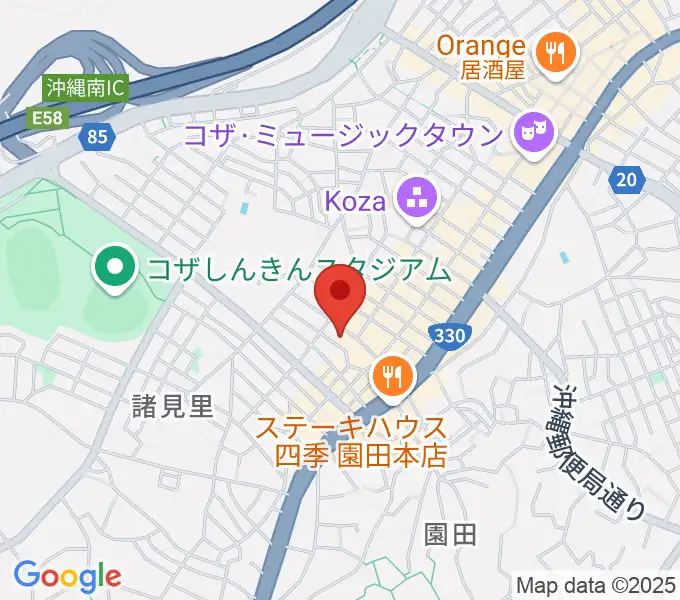 沖縄市立芸能館の地図