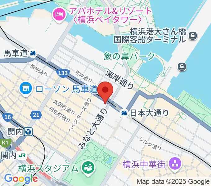 横浜市開港記念会館の地図