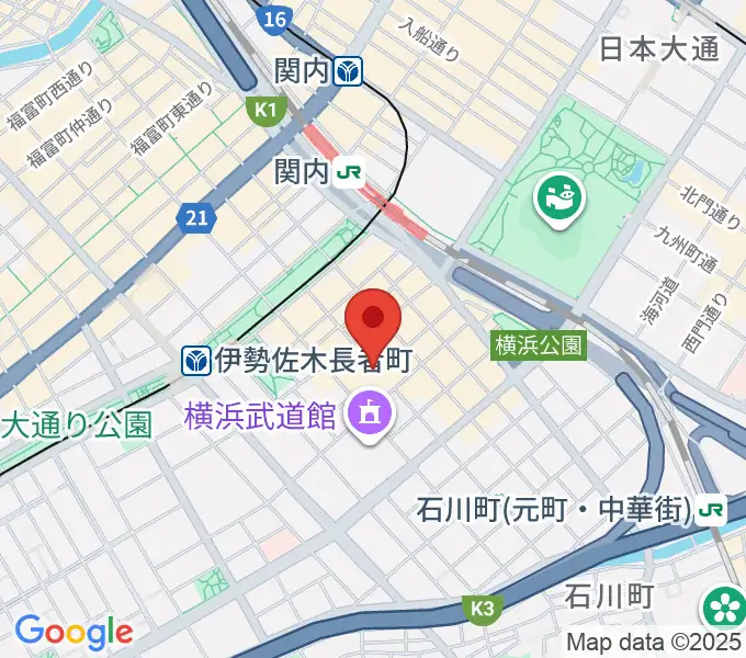 横浜文化体育館の地図