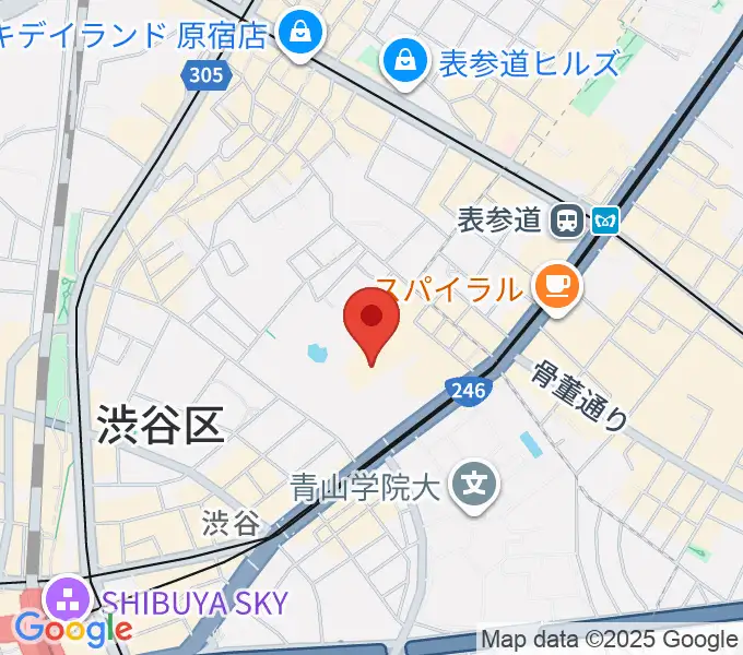 東京ウィメンズプラザの地図