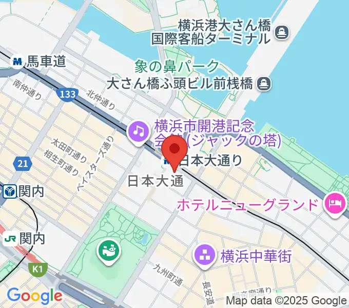 横浜情報文化センターの地図