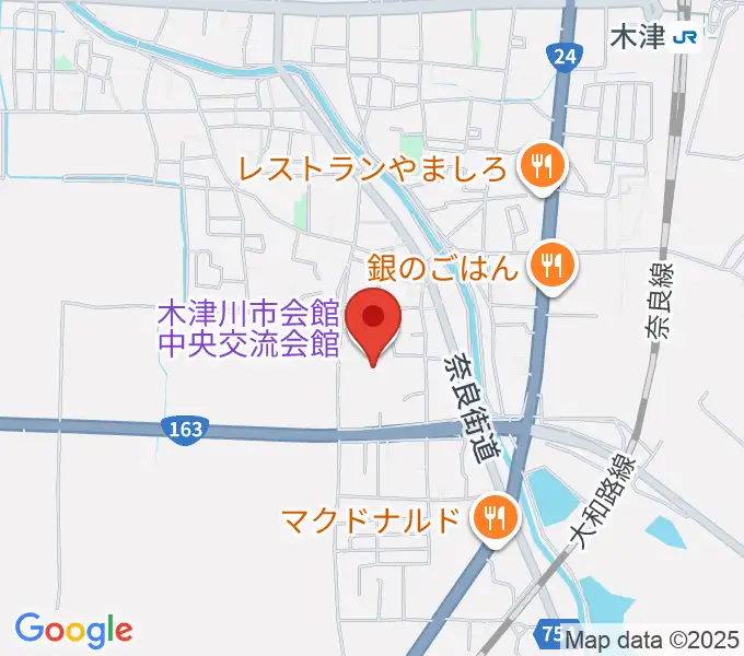 木津川市中央交流会館(いずみホール)の地図