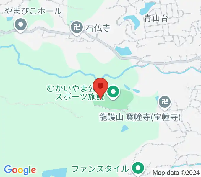 むかいやま公園体育館の地図