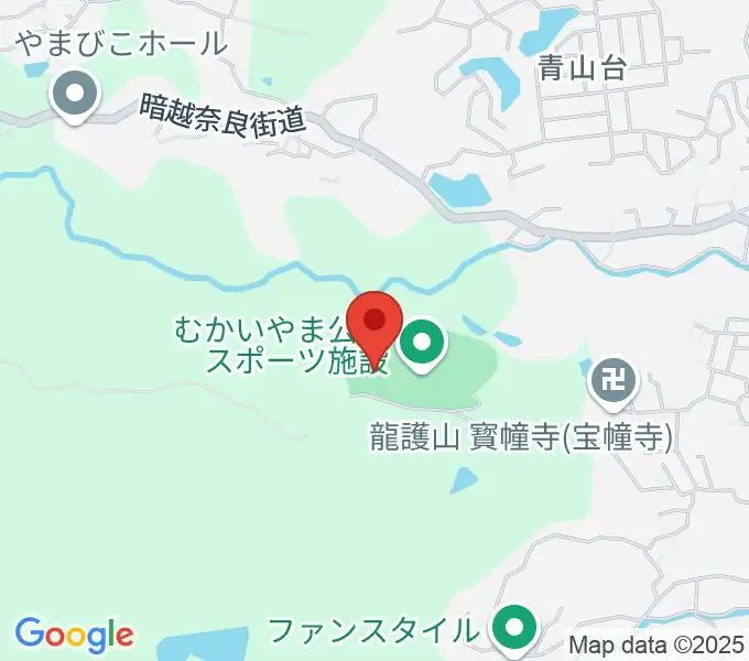 むかいやま公園体育館の地図