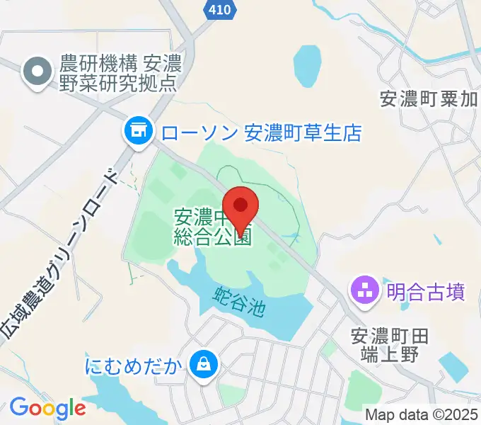 津市安濃中央総合公園内体育館の地図
