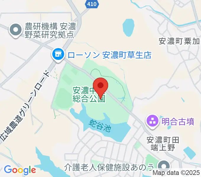 津市安濃中央総合公園内体育館の地図