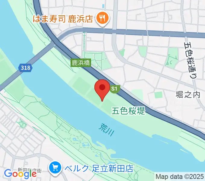 鹿浜橋緑地球技場の地図