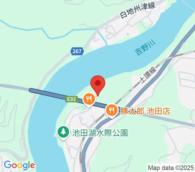 三好市吉野川運動公園野球場の地図