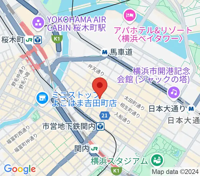 横浜関内ホールの地図