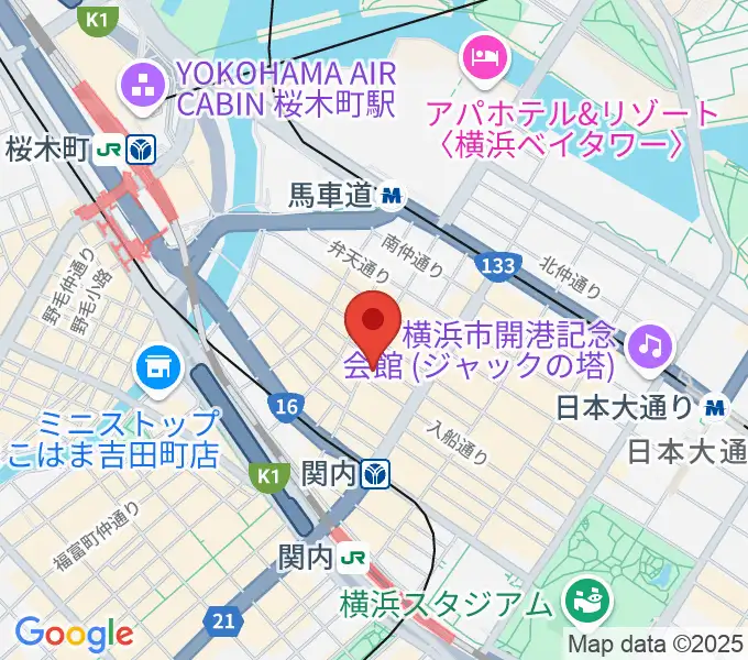 横浜関内ホールの地図