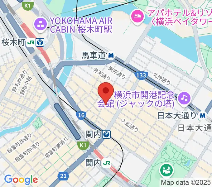 横浜関内ホールの地図