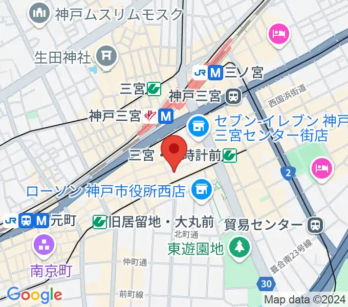 ベースオントップ三宮店の地図