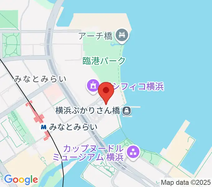 パシフィコ横浜 国立大ホールの地図